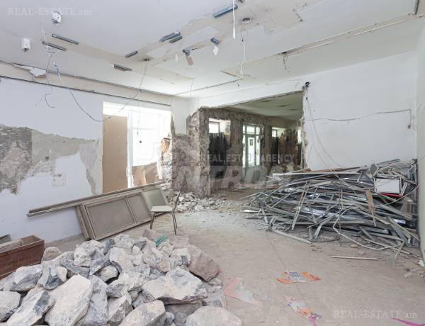 arenda-kommercheskogo-pomesheniya/Hr.Kochar+St/Arabkir/Yerevan