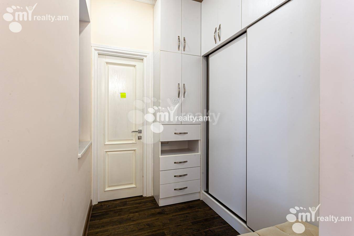 House for sale ناحیه V.., واهاگنی ایروان, 155105