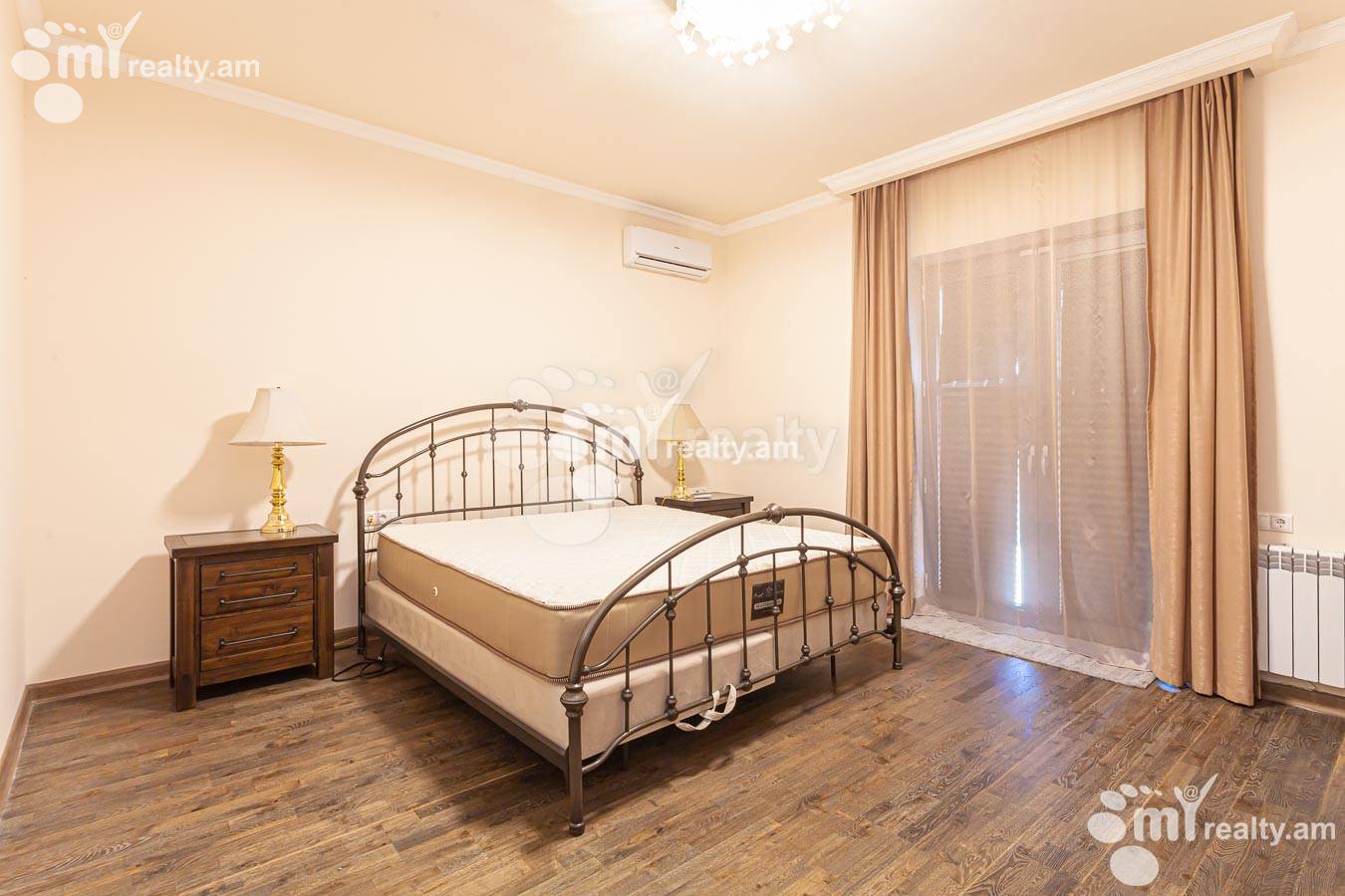 House for sale ناحیه V.., واهاگنی ایروان, 155105