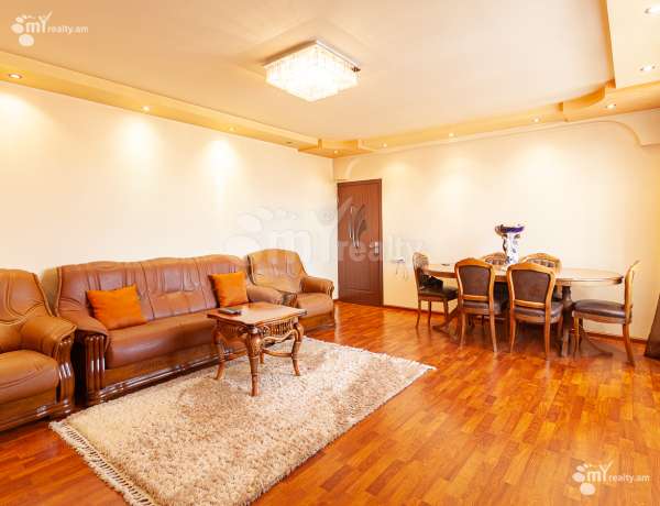 3-senyakanoc-bnakaran-vacharq-Yerevan-Center