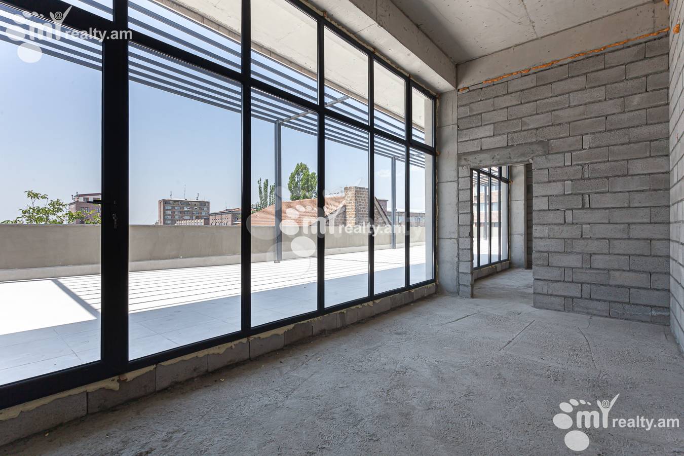 Commercial for rent خیابان آرمِناک آرمِناکیان, نورک ماراش ایروان, 156019