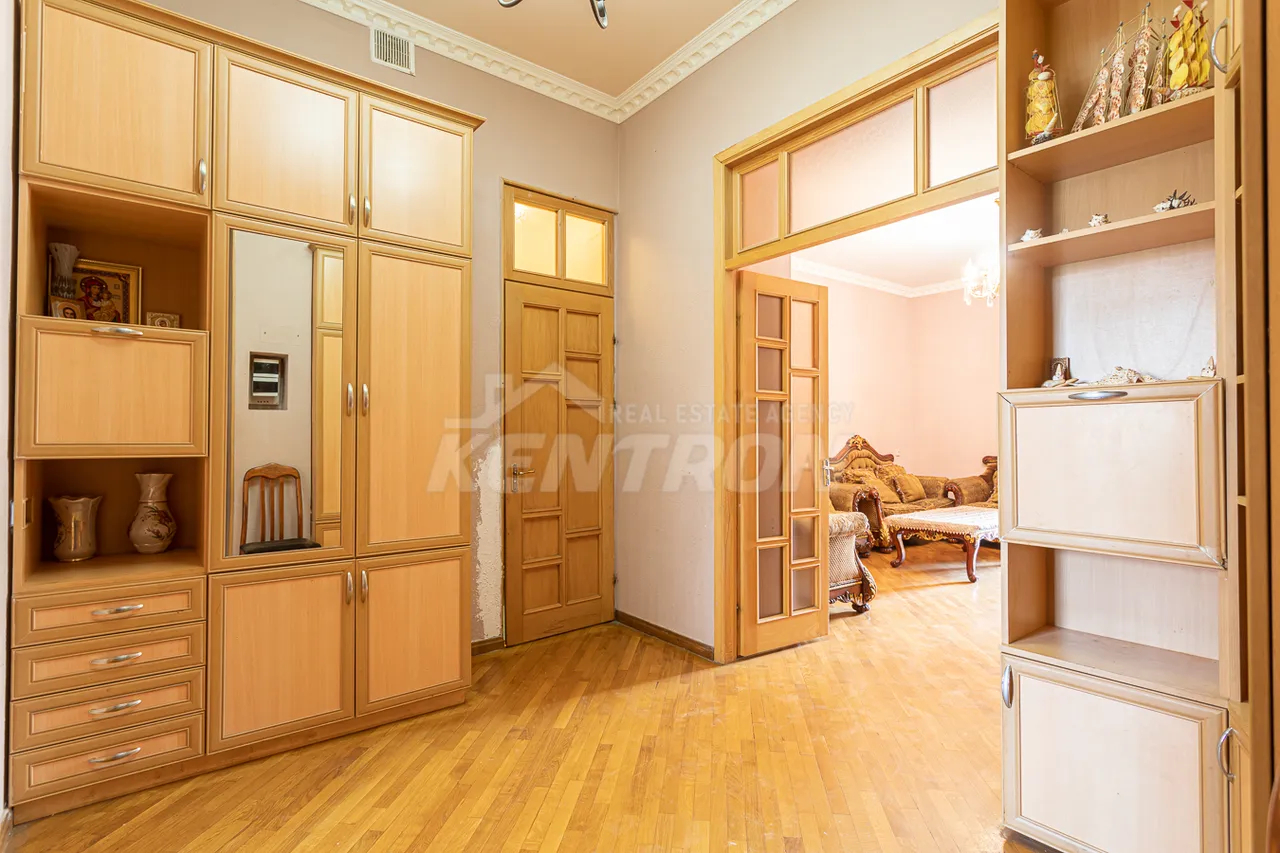 3 bedroom apartment for sale Kievyan St, Arabkir Yerevan, 157466