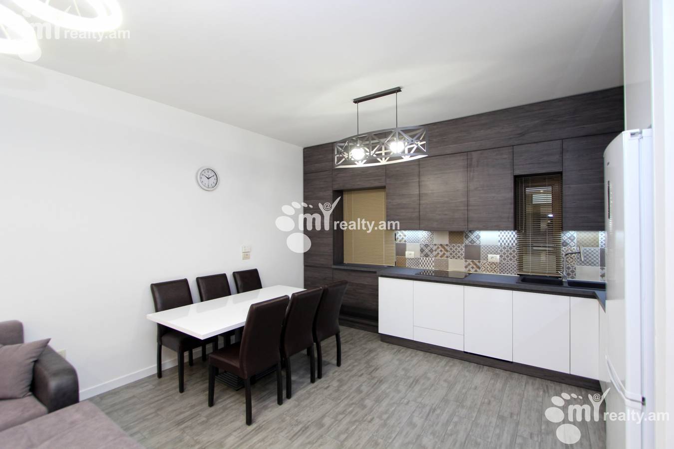 3 bedroom apartment for rent Leo St, Center Yerevan, 158217
