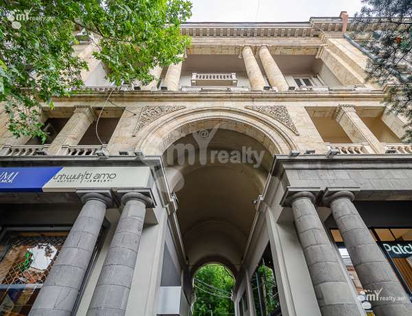 2-bedroom/apartment-for-sale/Mashtots+Ave/Center/Yerevan