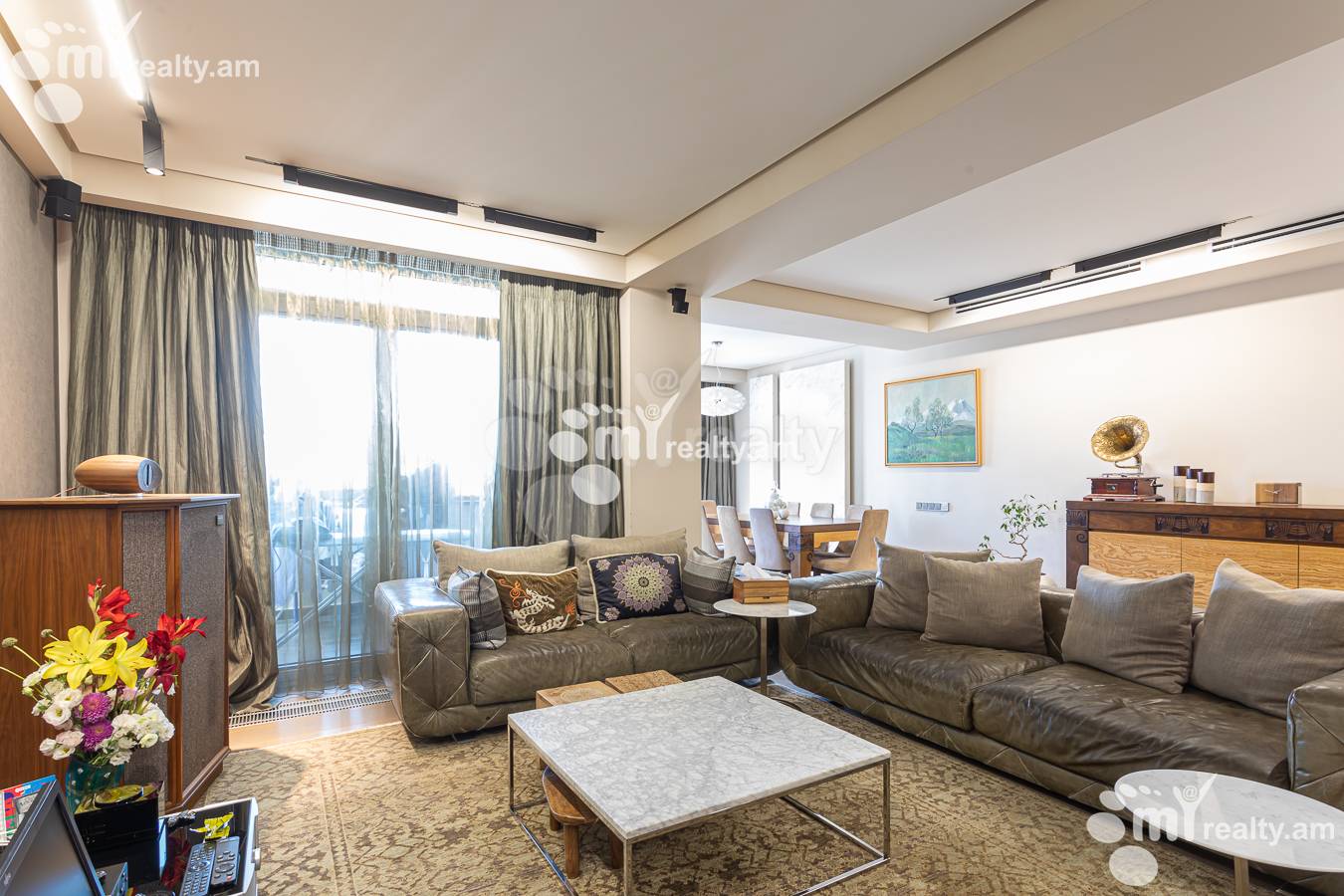 5 սենյականոց բնակարան  Անտառային փող, Կենտրոն Երևան, 156279