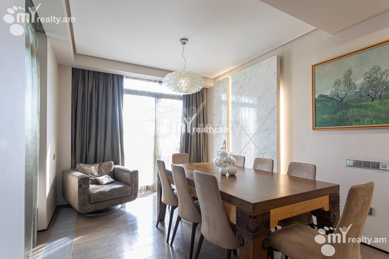 5 սենյականոց բնակարան  Անտառային փող, Կենտրոն Երևան, 156279