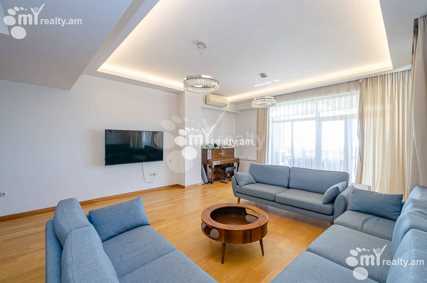 4 bedroom apartment for sale خیابان آنتارایین, مرکز شهر ایروان, 151536