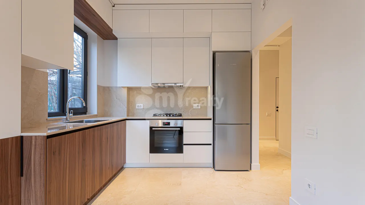 3 bedroom apartment for sale خیابان شینارارنِر, آچاپنیاک ایروان, 158408