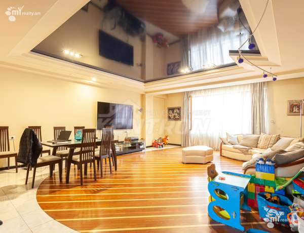 kupit-kvartiru-v-novostroyke/4-komnatnaya/Amiryan+St/Center/Yerevan