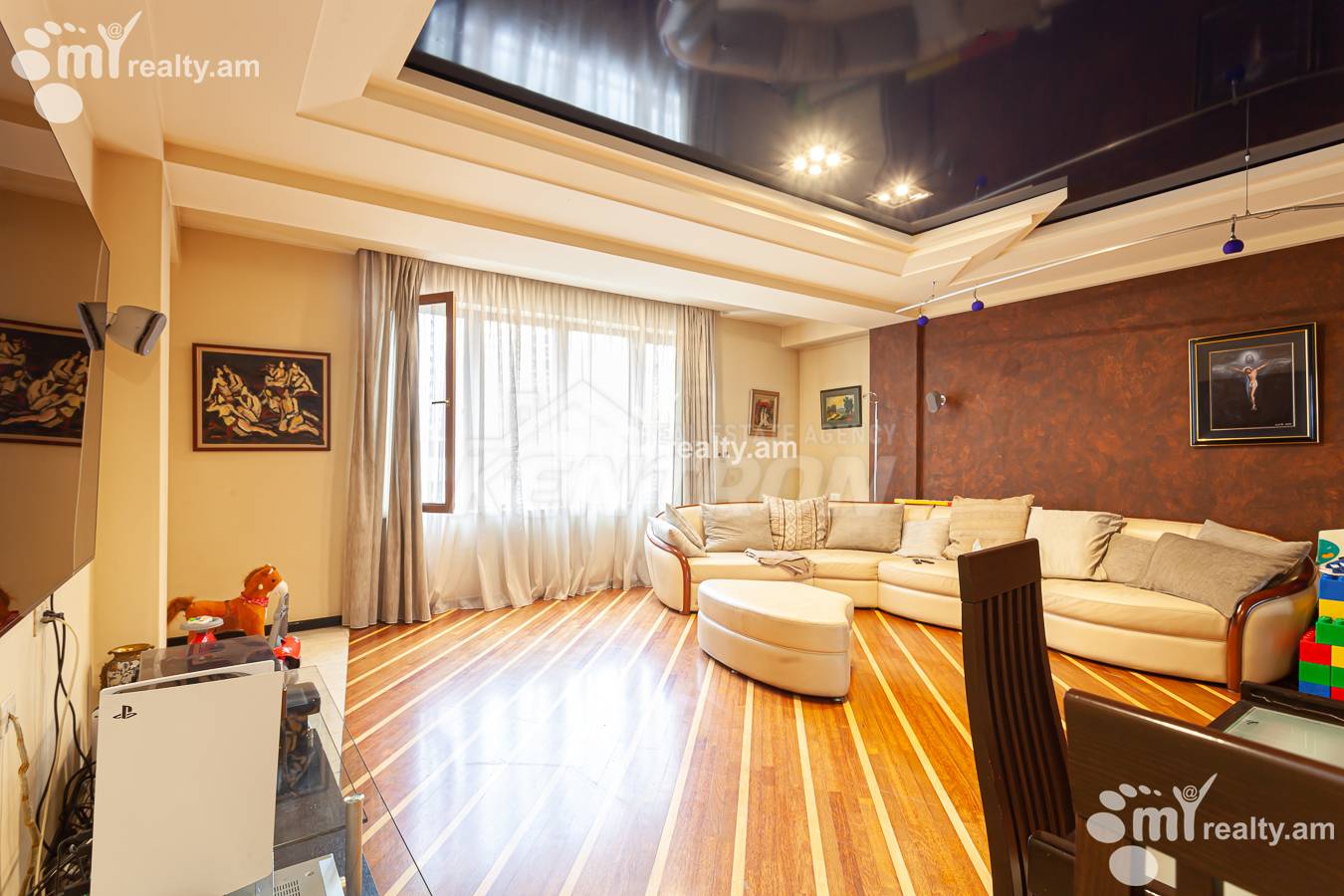 4 bedroom apartment for sale rue d'Amiryan, Center Yerevan, 155876