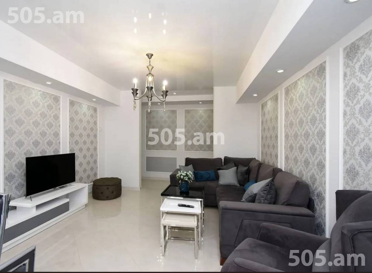 3 bedroom apartment for rent Koghbatsi St, Center Yerevan, 146320