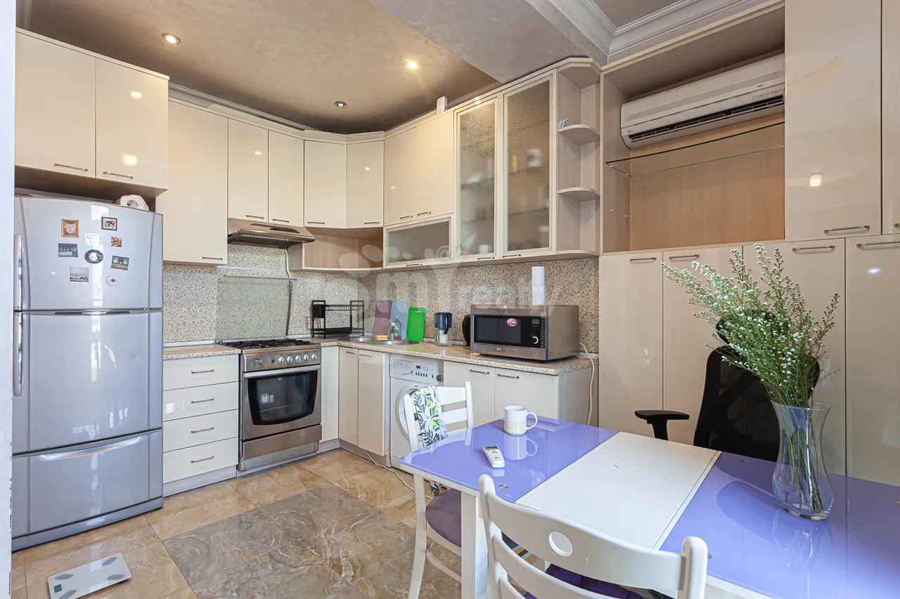 2 bedroom apartment for sale A. Avetisyan St, Arabkir Yerevan, 161219
