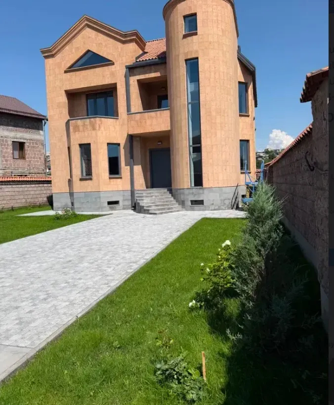 House for rent Ghapantsian St, Arabkir Yerevan, 160938