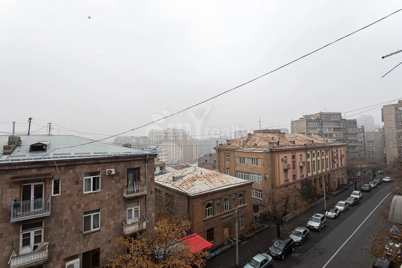 2 bedroom apartment for sale خیابان د. دِمیرچیان, مرکز شهر ایروان, 158230