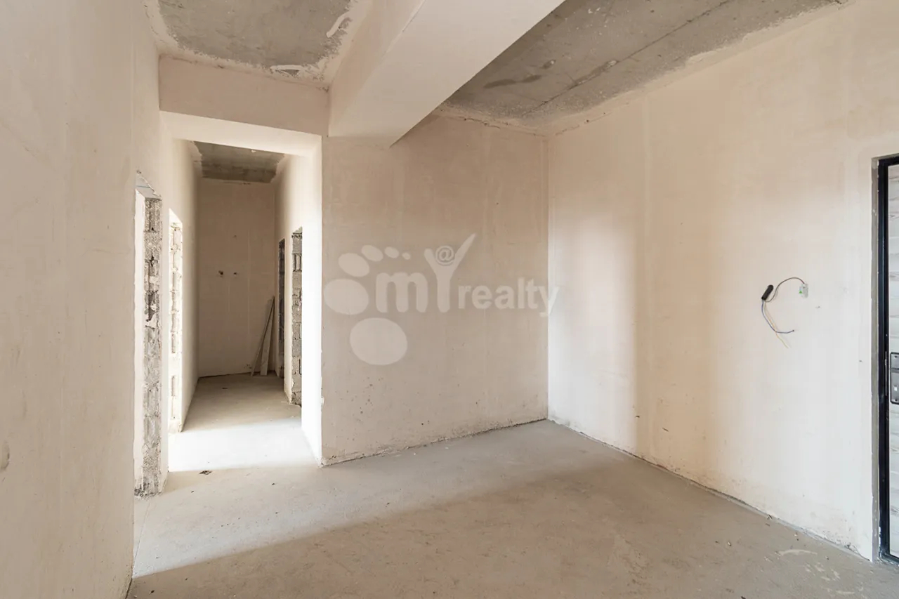 3 bedroom apartment for sale خیابان گِریبودوف, عربگیر ایروان, 159042