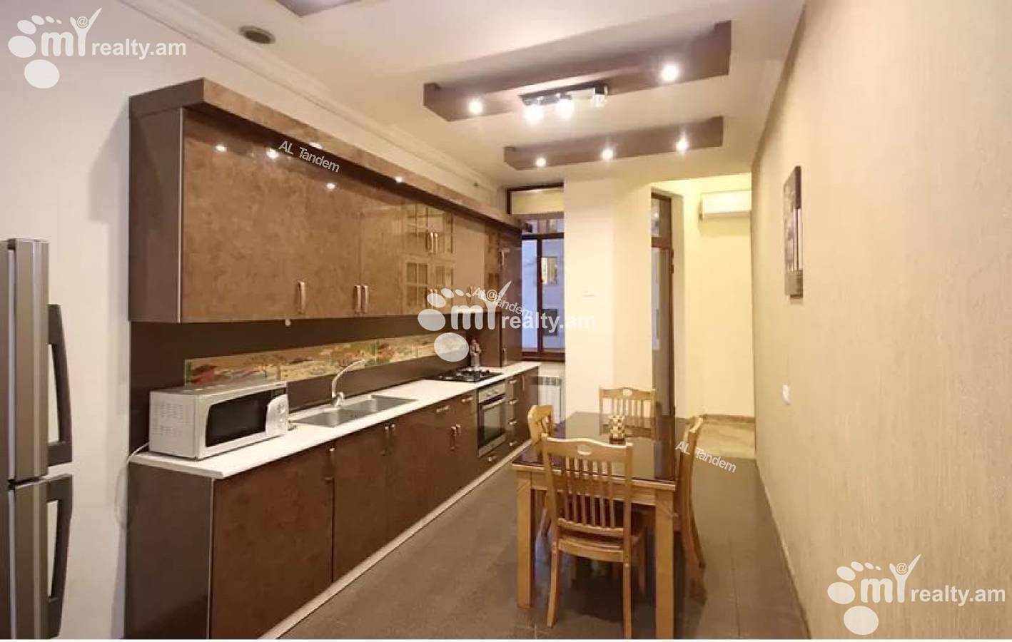 Снять 3 комнатную квартиру Арам ул, Центр Ереван, 124853