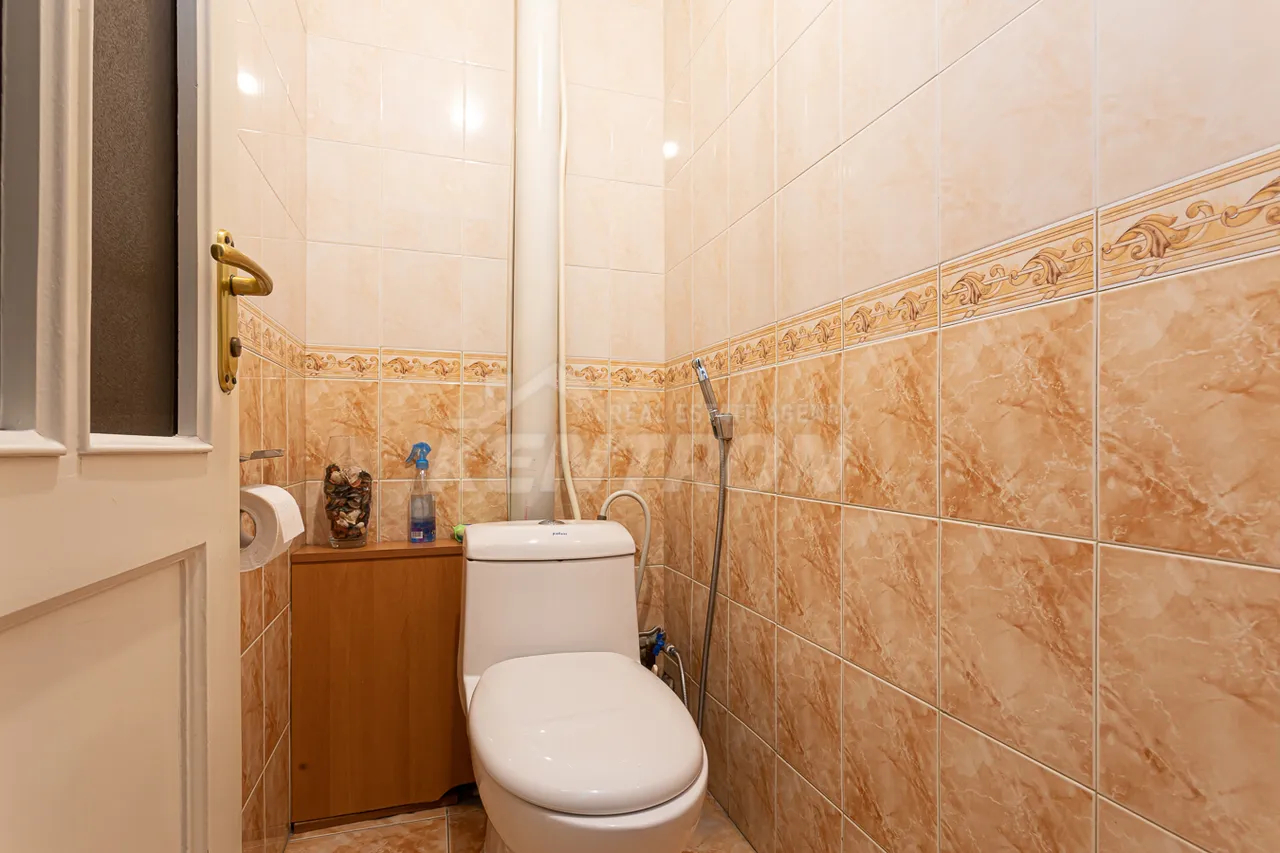 5 bedroom apartment for sale Hr.Kochar St, Arabkir Yerevan, 158247