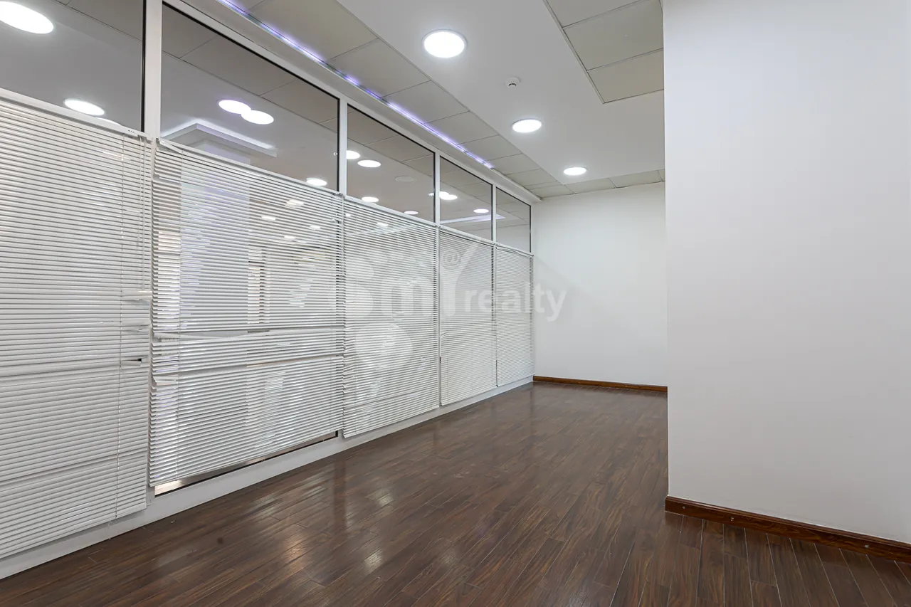 Կոմերցիոն տարածք վարձով Ազատության պող, Արաբկիր Երևան, 157759