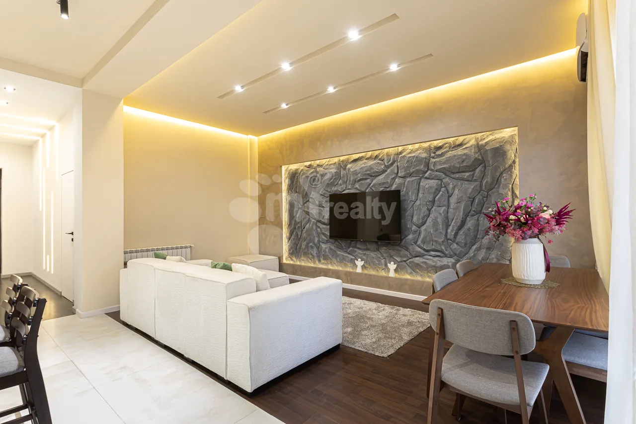 House for sale G 1 dis., Adshapnjak Yerevan, 159470