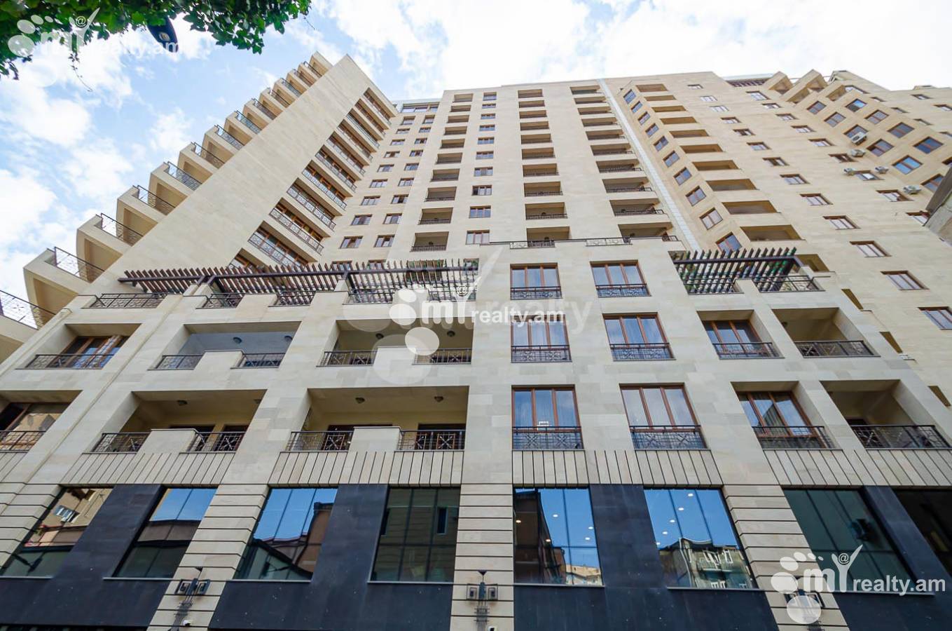 3 bedroom apartment for sale Yekmalyan St, Center Yerevan, 155279