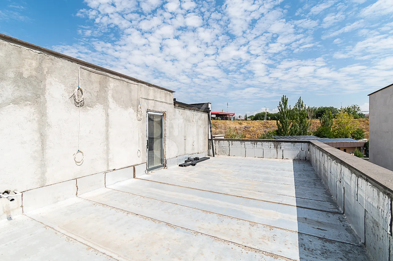 House for sale خیابان میکویان, داوتاشِن ایروان, 161528