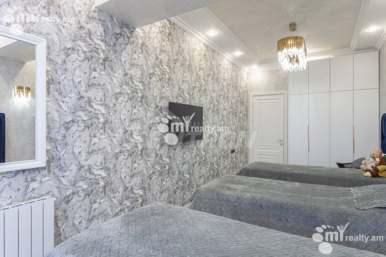 3 bedroom apartment for sale Mikoyan St, Davtachène Yerevan, 150561
