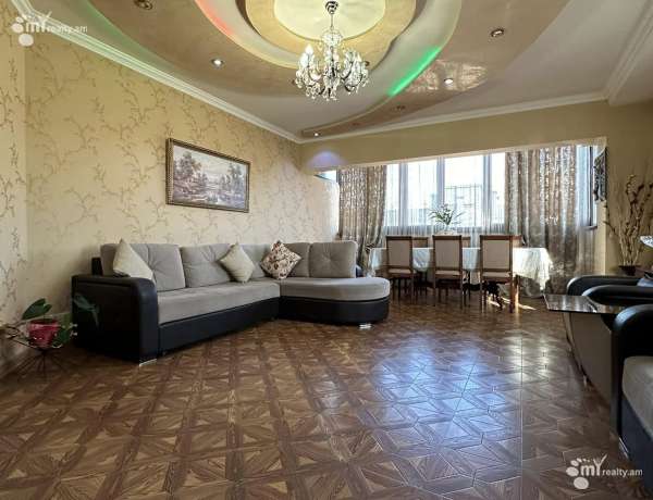 3-senyakanoc-bnakaran-vacharq-Yerevan-Arabkir