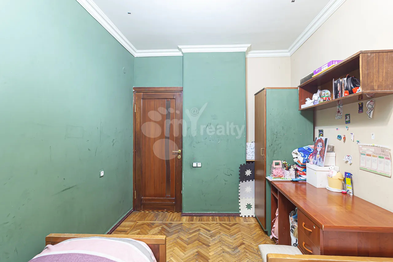 3 bedroom apartment for sale A. Khachatrian St, Arabkir Yerevan, 160835