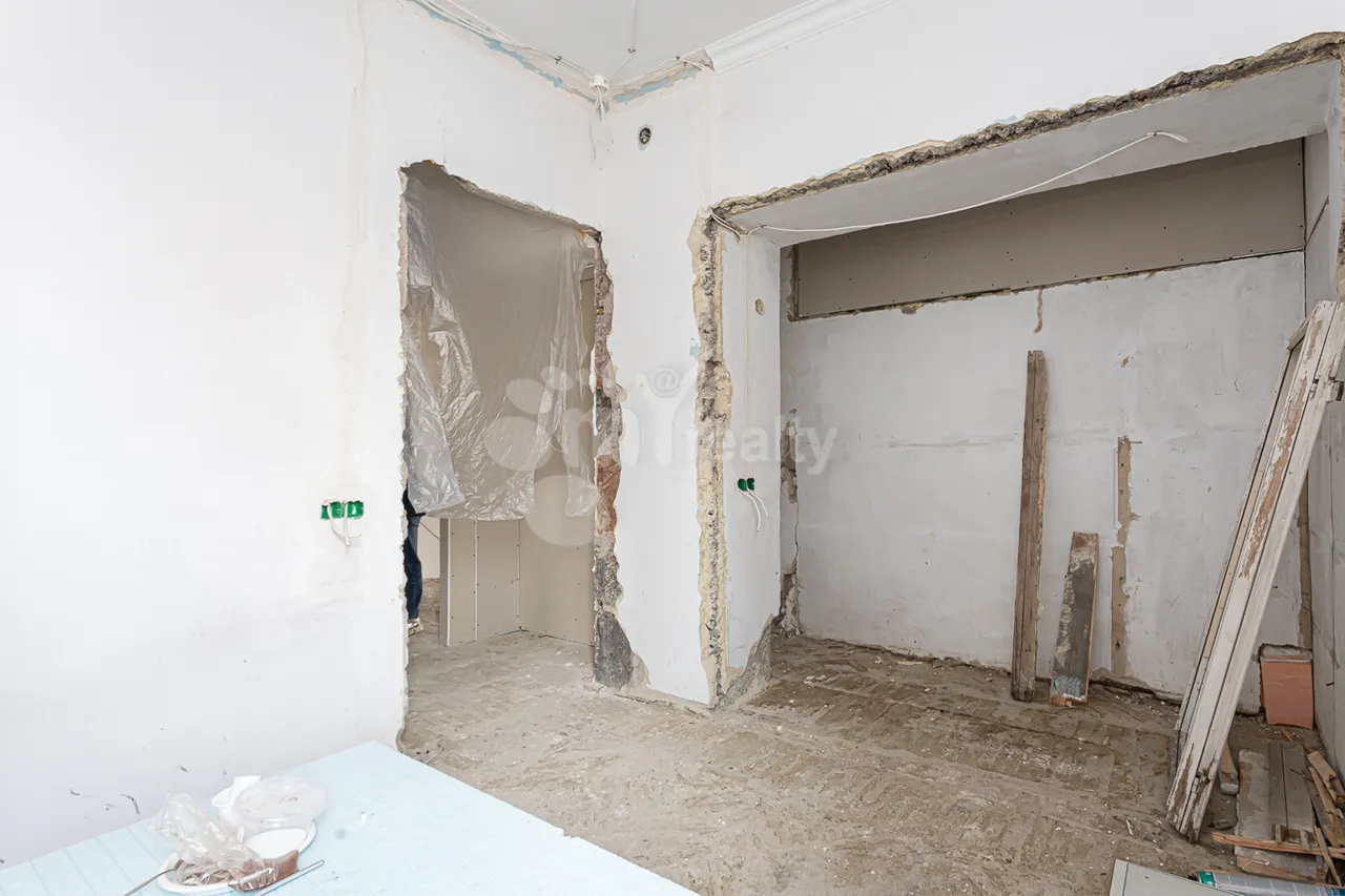 5 bedroom apartment for sale Komitas Ave, Arabkir Yerevan, 158189