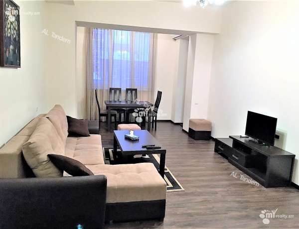 2-senyakanoc-bnakaran-vacharq-Yerevan-Center