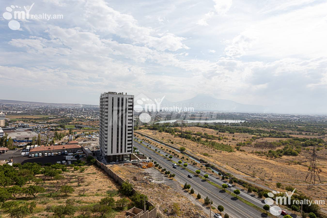 3 bedroom apartment for sale خیابان تسوواکال ایساکوف, مرکز شهر ایروان, 156849