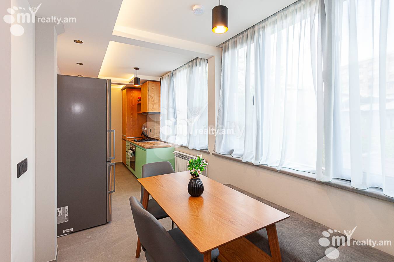 Купить 3 комнатную квартиру Давит Анахт ул., Канакер-Зейтун Ереван, 137753