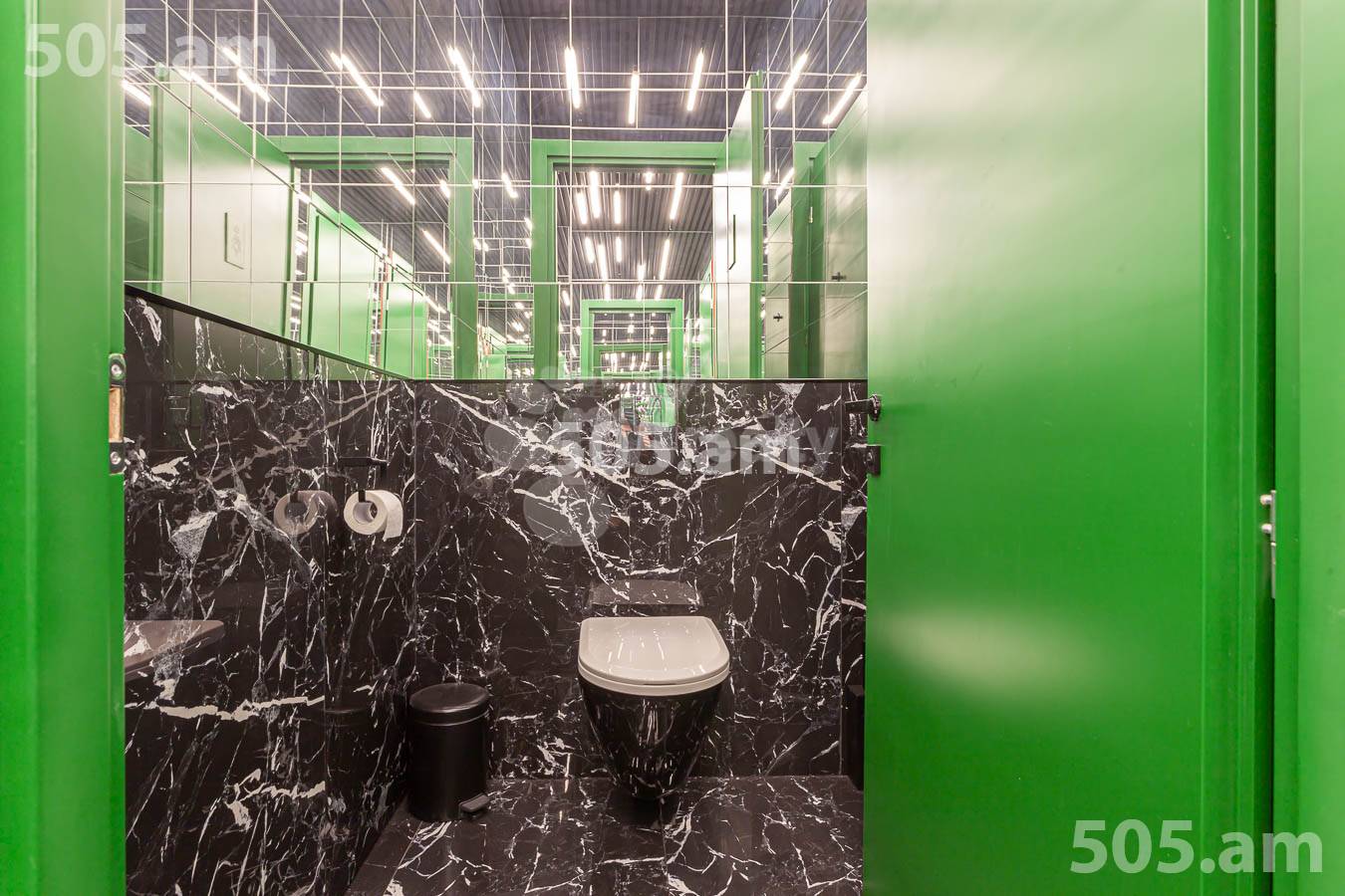 Снять коммерческoе помещение Арам ул, Центр Ереван, 153773