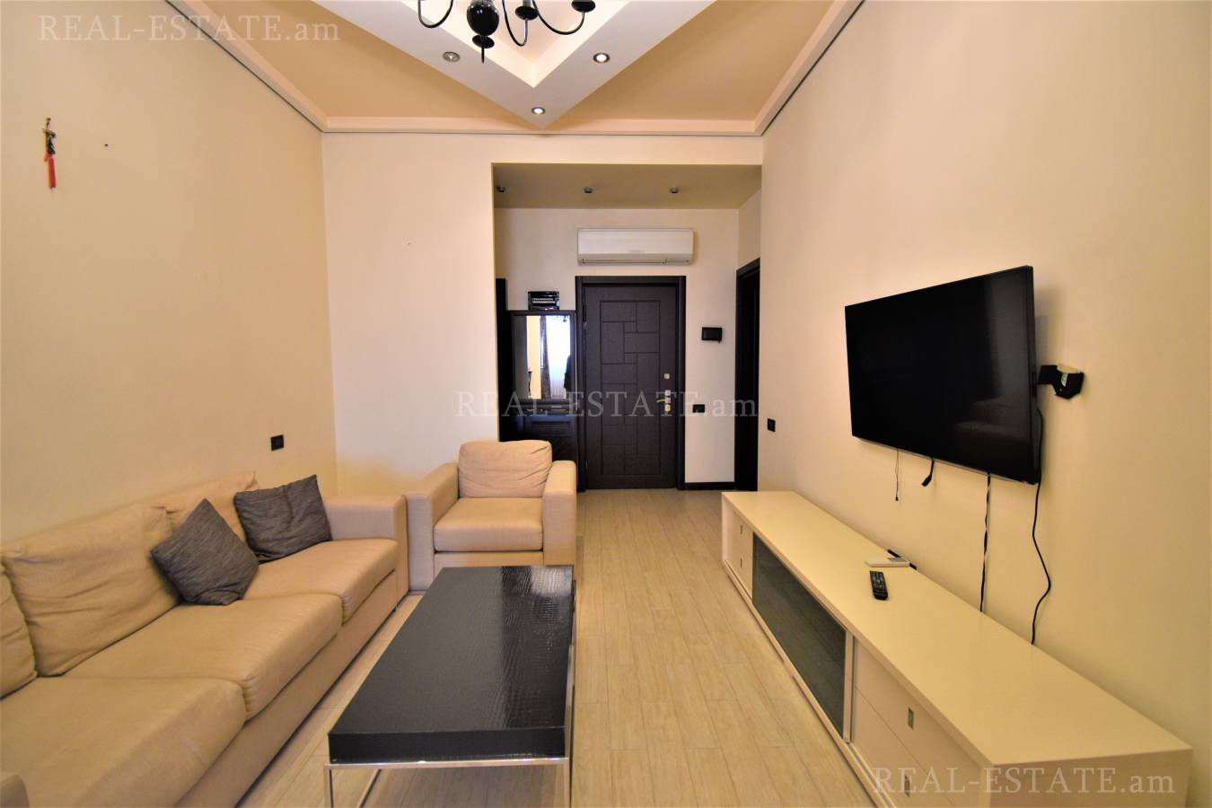 4 bedroom apartment for sale خیابان کِری, عربگیر ایروان, 118217