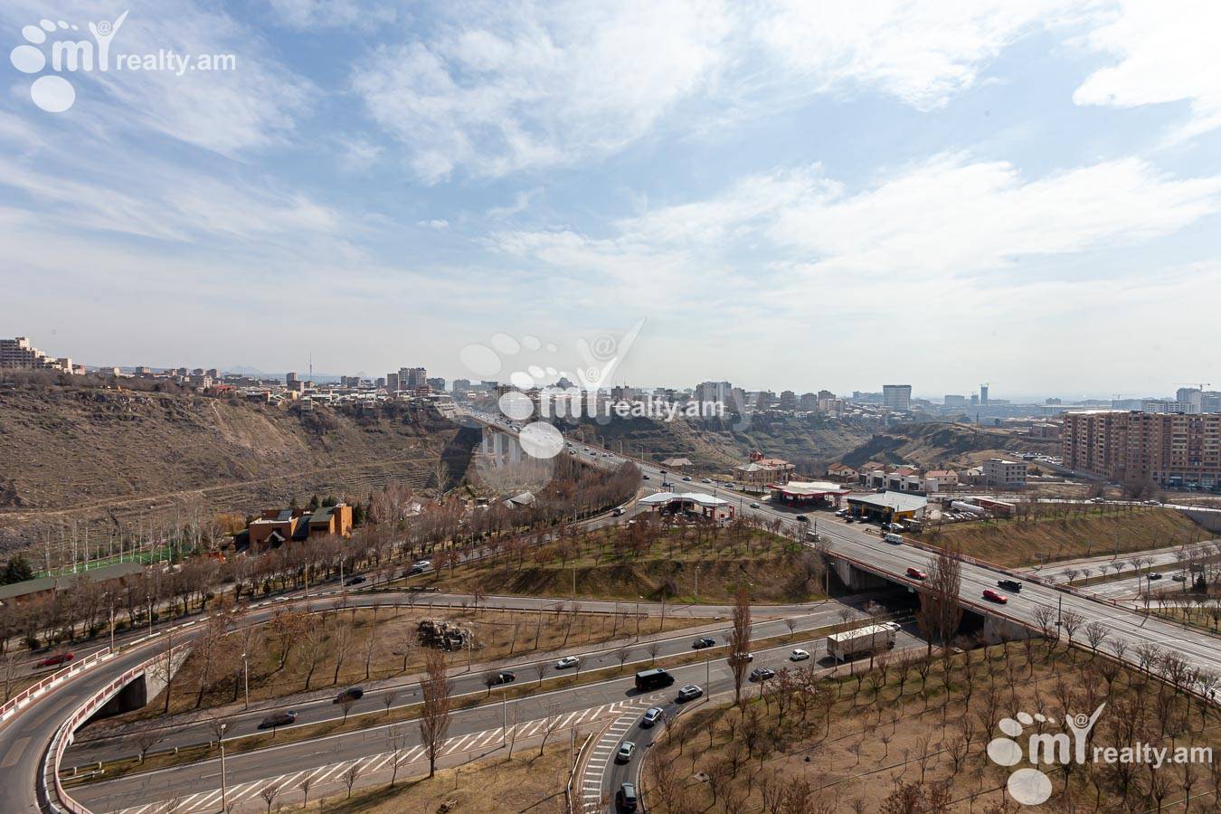 4 սենյականոց բնակարան  Սասնա Ծռեր փող., Դավթաշեն Երևան, 155027