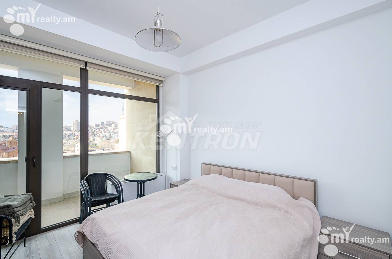 4 bedroom apartment for sale Buzand St, Center Yerevan, 145170