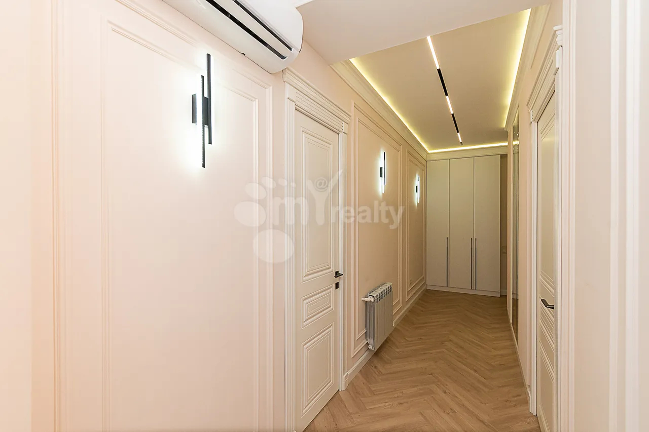 4 bedroom apartment for sale Arshakunyats Ave, Center Yerevan, 160978