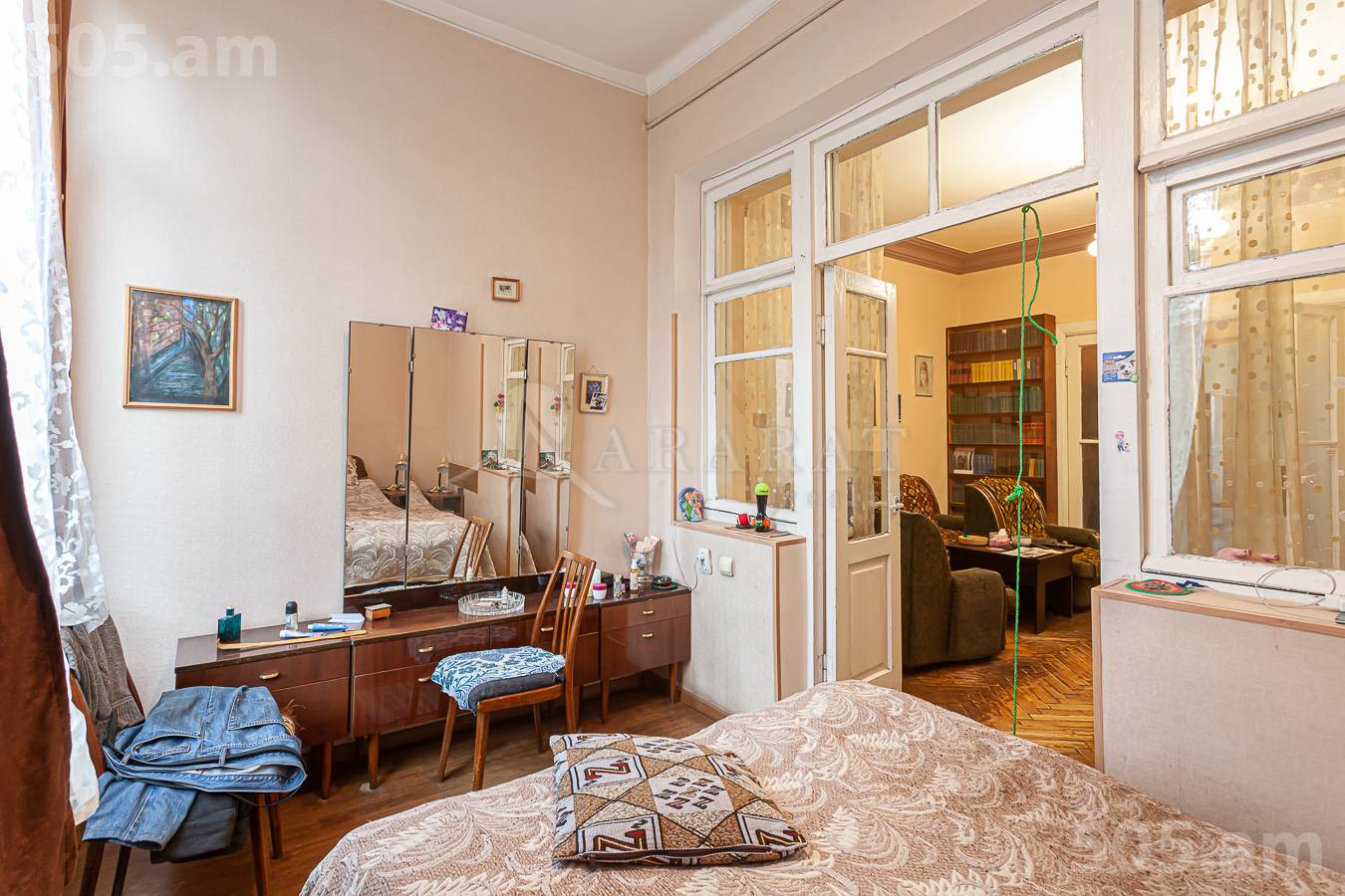 3 bedroom apartment for sale Saryan St, Center Yerevan, 150365