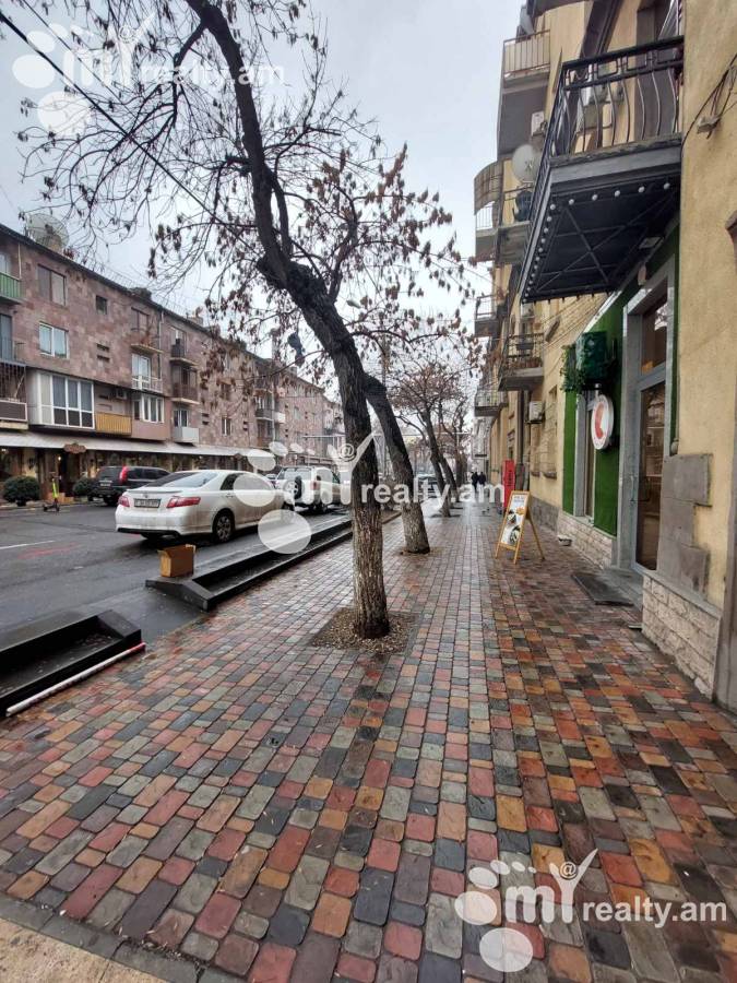 5 bedroom apartment for sale Hanrapetutyan St, Center Yerevan, 129367