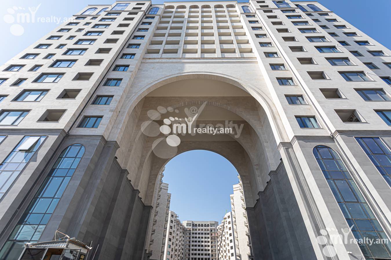 3 սենյականոց բնակարան վարձով Գրիբոեդովի փող, Արաբկիր Երևան, 157033