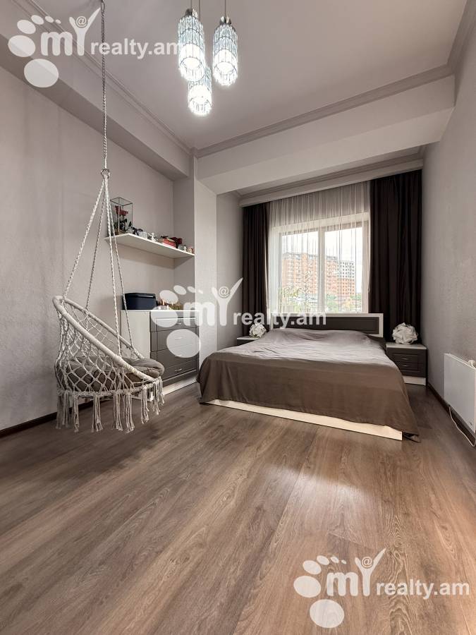 Купить 3 комнатную квартиру Ханзадян ул, Норк-Мараш Ереван, 156476