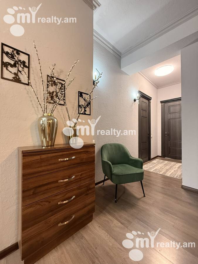 Купить 3 комнатную квартиру Ханзадян ул, Норк-Мараш Ереван, 156476