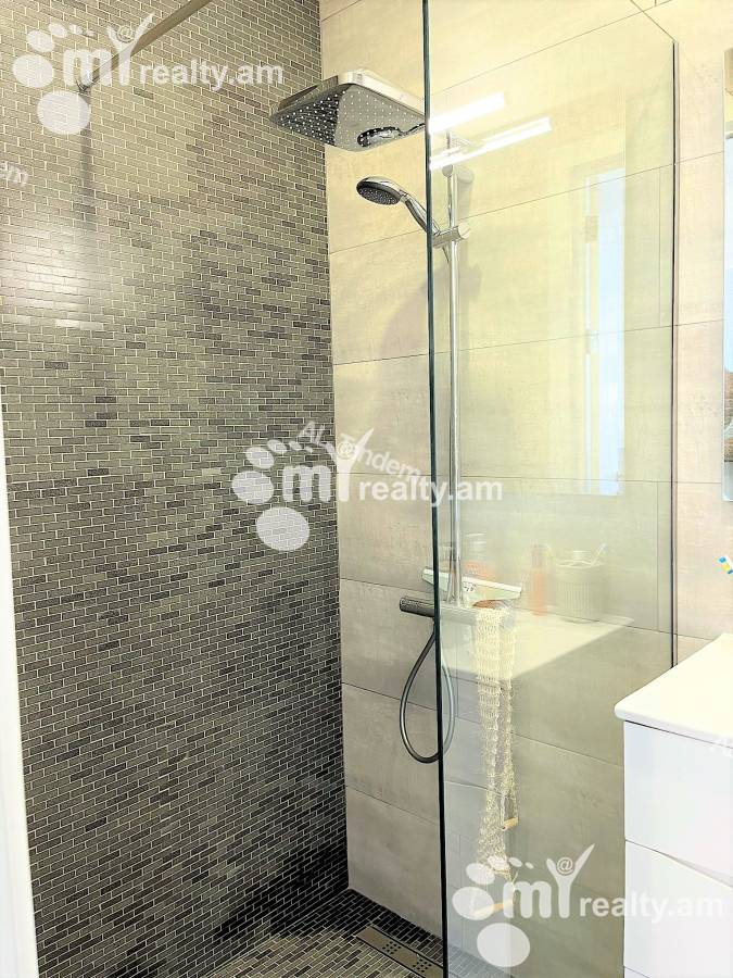 Снять 3 комнатную квартиру Корюн ул, Центр Ереван, 135292