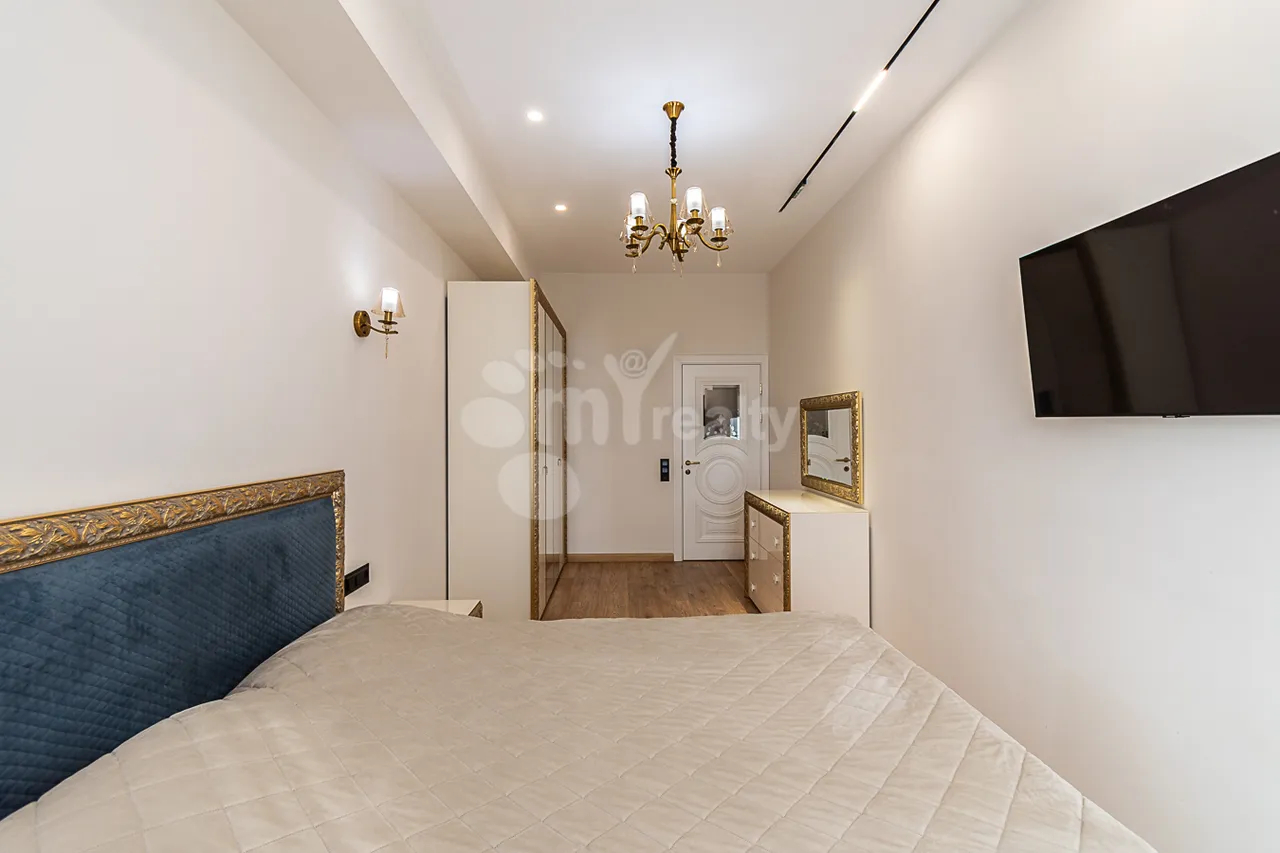 2 սենյականոց բնակարան վարձով Ռոստոմի փող, Կենտրոն Երևան, 159074