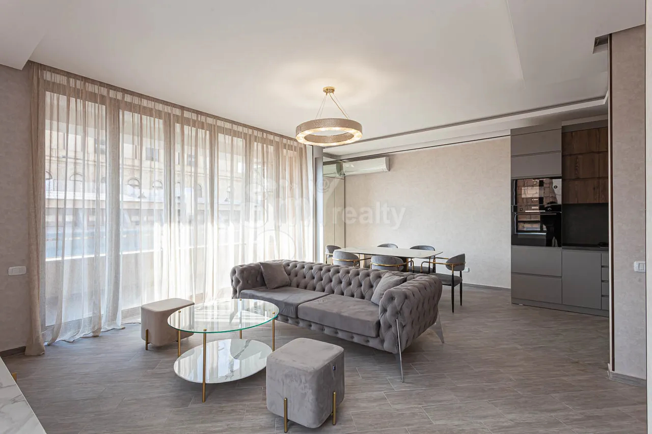 3 bedroom apartment for rent Aram St, Center Yerevan, 160116