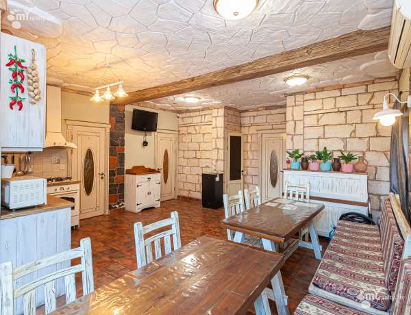 komercion-vacharq-Yerevan-Center