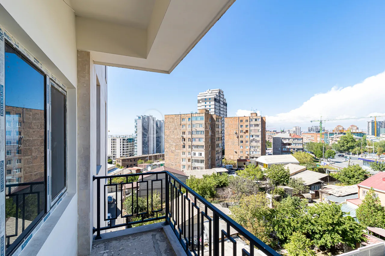 3 bedroom apartment for sale Gogol St, Qanaqer- Sejtun Yerevan, 157939