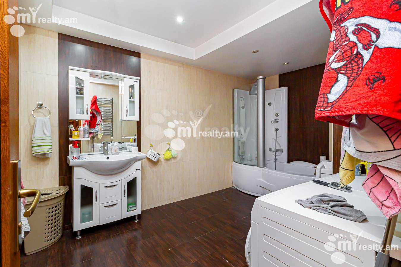 5 սենյականոց բնակարան  Պուշկինի փող, Կենտրոն Երևան, 152545