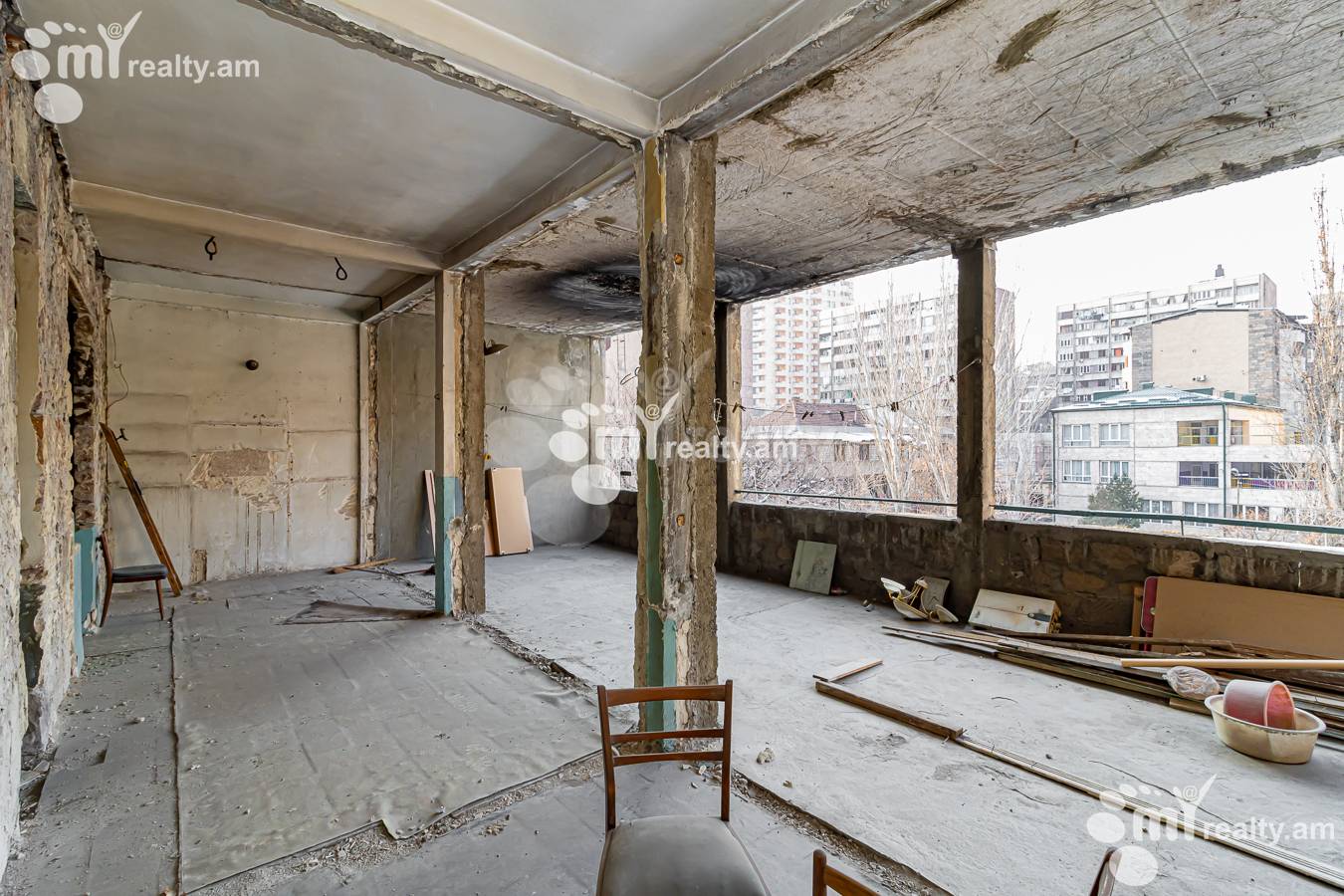 3 սենյականոց բնակարան  Մաշտոցի պող, Կենտրոն Երևան, 144766