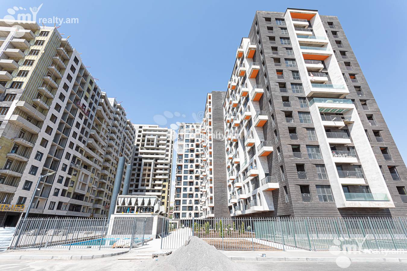 2 bedroom apartment for sale Leningradyan St, Ajapnyak Yerevan, 156622
